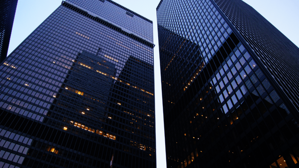 two tall skyscrapers in the city